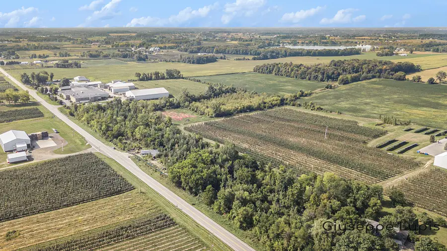 8251 Fruit Ridge Avenue Nw, Sparta, MI 49345 - #2