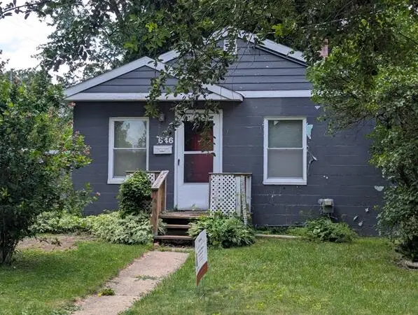 646 S Francis Avenue, Lansing, MI 48912 - #1