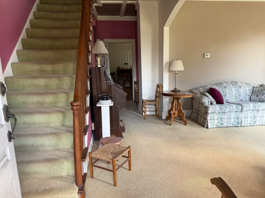 513 E Michigan Avenue, Marshall, MI 49068 - #2