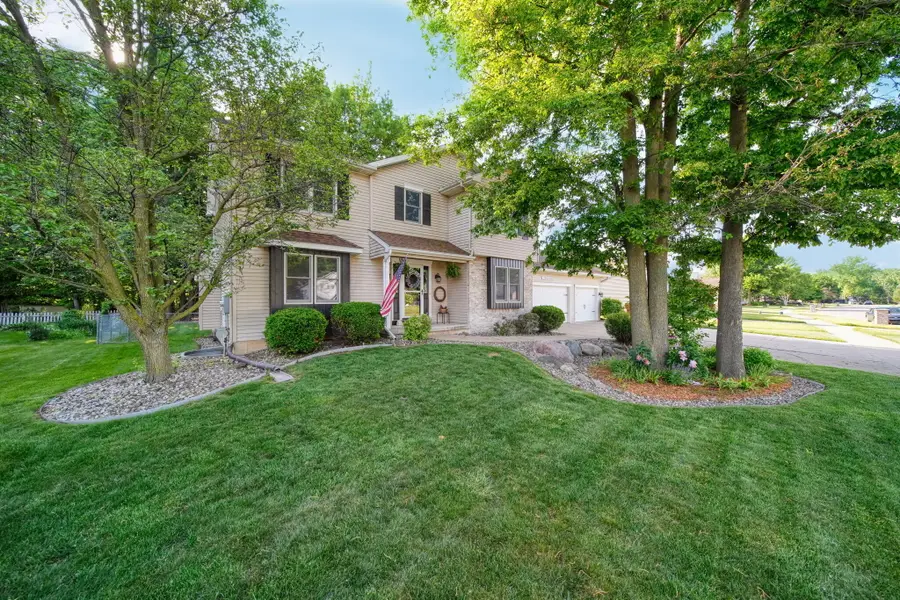 11860 Millstone Drive, Grand Ledge, MI 48837 - #2