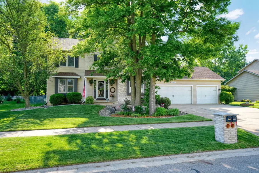 11860 Millstone Drive, Grand Ledge, MI 48837 - #3