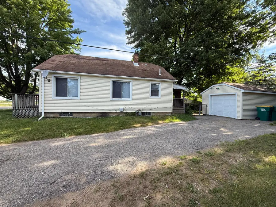 427 Glenwood Avenue, Ypsilanti, MI 48198 - #3