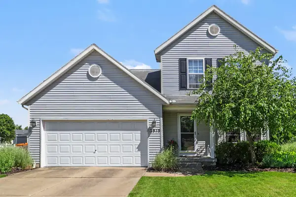 3910 Avery Drive Nw, Grand Rapids, MI 49534