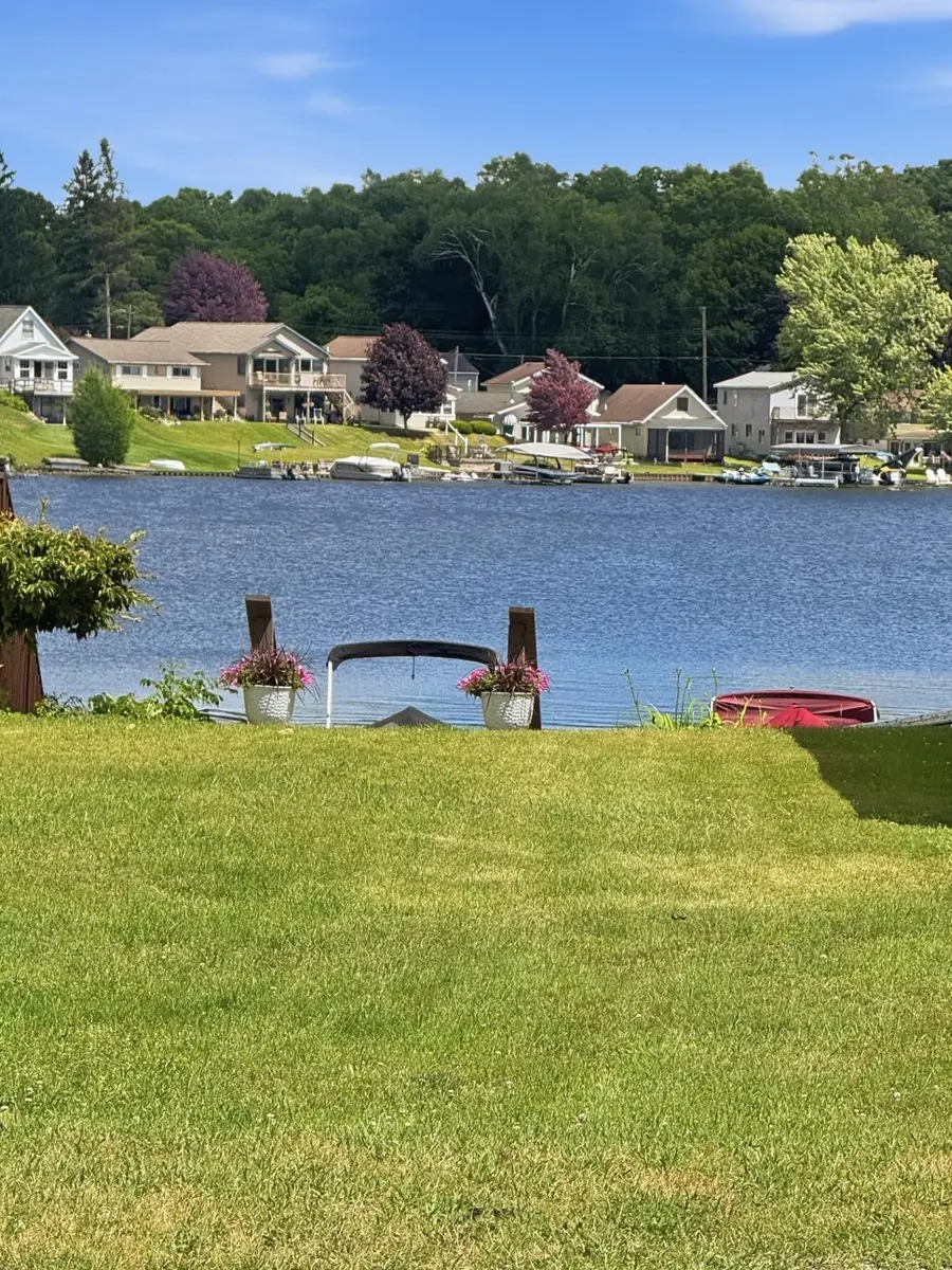 313 Ackerson Lake Drive, Jackson, MI 49201 - #2