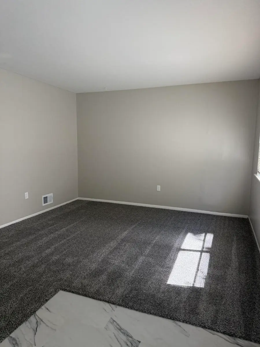 20294 Empire Street, Taylor, MI 48180 - #2
