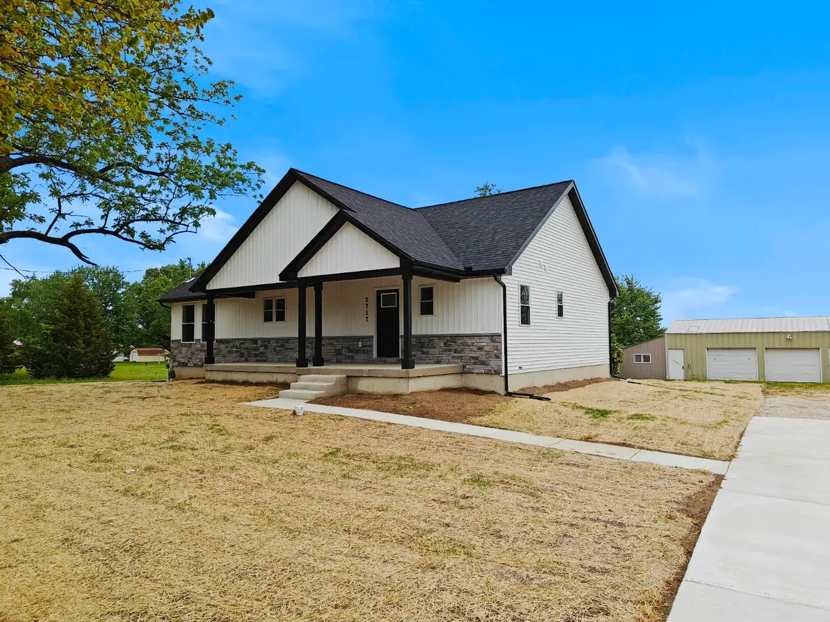 2717 Kerlikowske Road, Benton Harbor, MI 49022 - #1