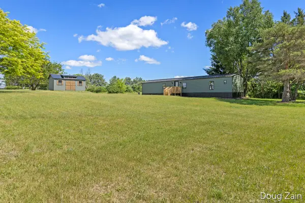 1595 N County Line Road, Six Lakes, MI 48886