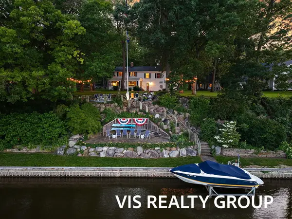15085 Mercury Drive, Grand Haven, MI 49417