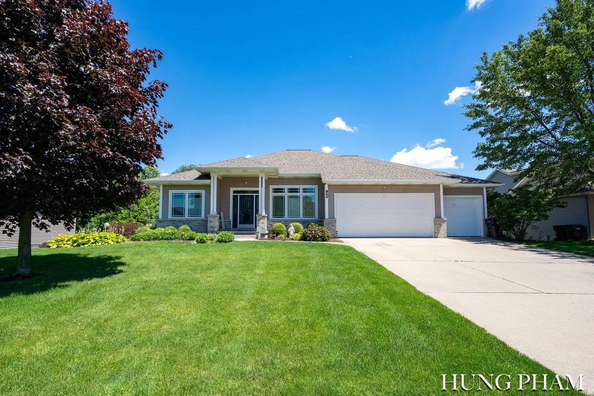 2136 Pleasant Pond Drive Sw, Byron Center, MI 49315 - #1