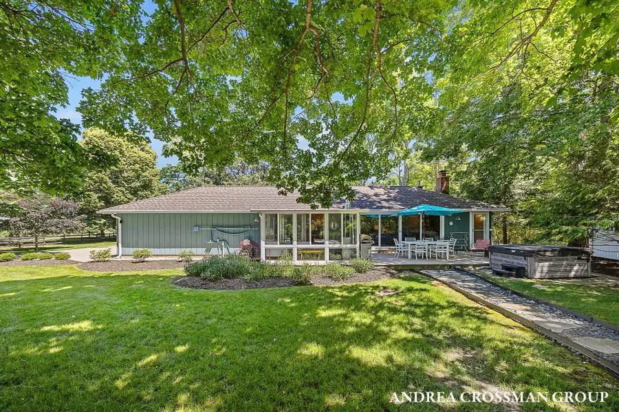 2056 Lakeshore Drive, Fennville, MI 49408 - #2