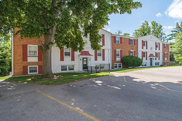 714 Garland Circle #E, Kalamazoo, MI 49008