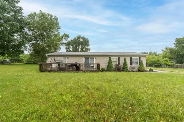 430 N Blue Creek Road, Benton Harbor, MI 49022