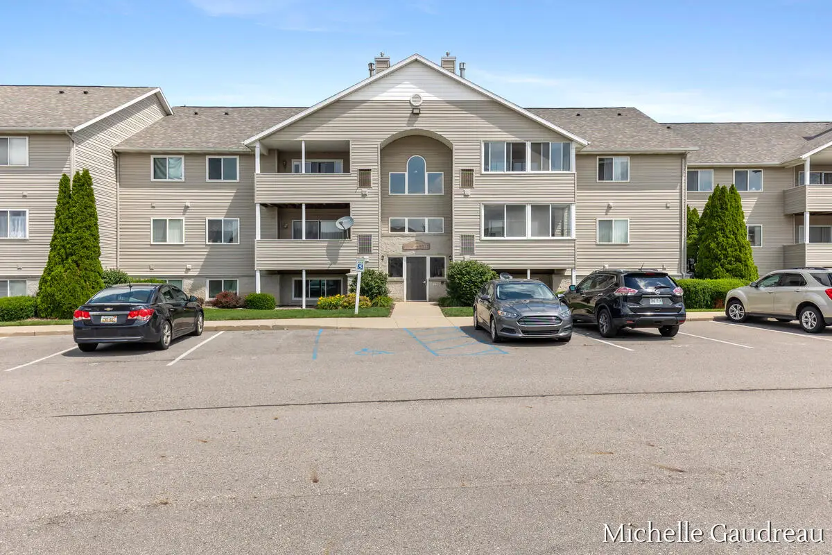 8362 N Jasonville Court Se #40, Caledonia, MI 49316 - #1