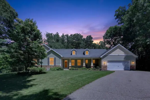8669 Lilly Ridge Drive Se, Alto, MI 49302