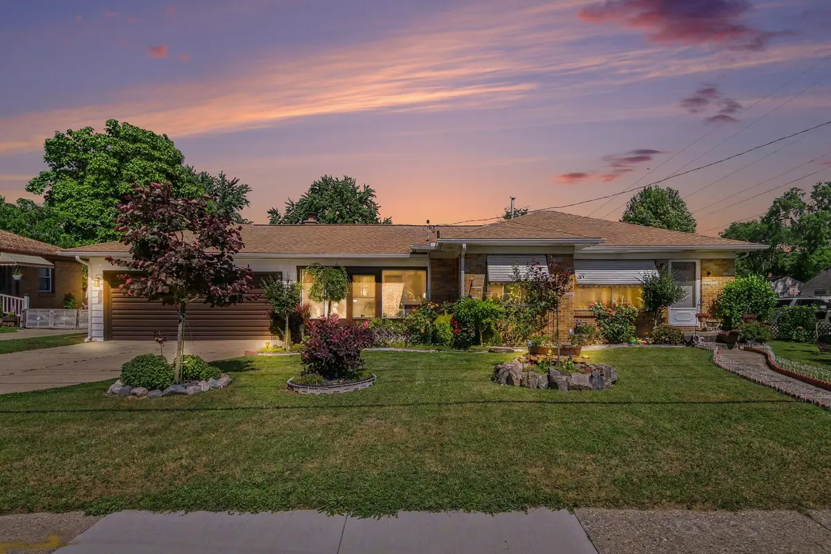 3810 Clyde Park Avenue Sw, Wyoming, MI 49509 - #1
