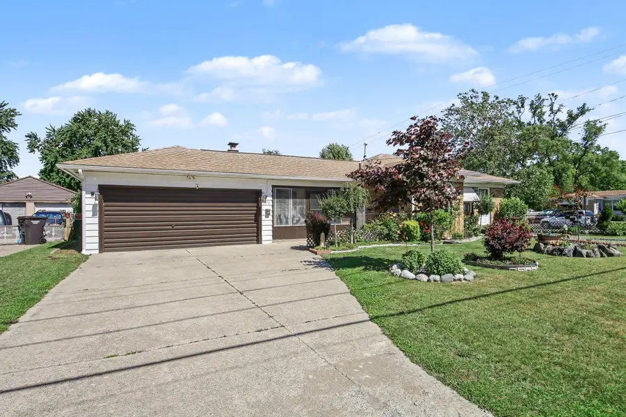3810 Clyde Park Avenue Sw, Wyoming, MI 49509 - #3
