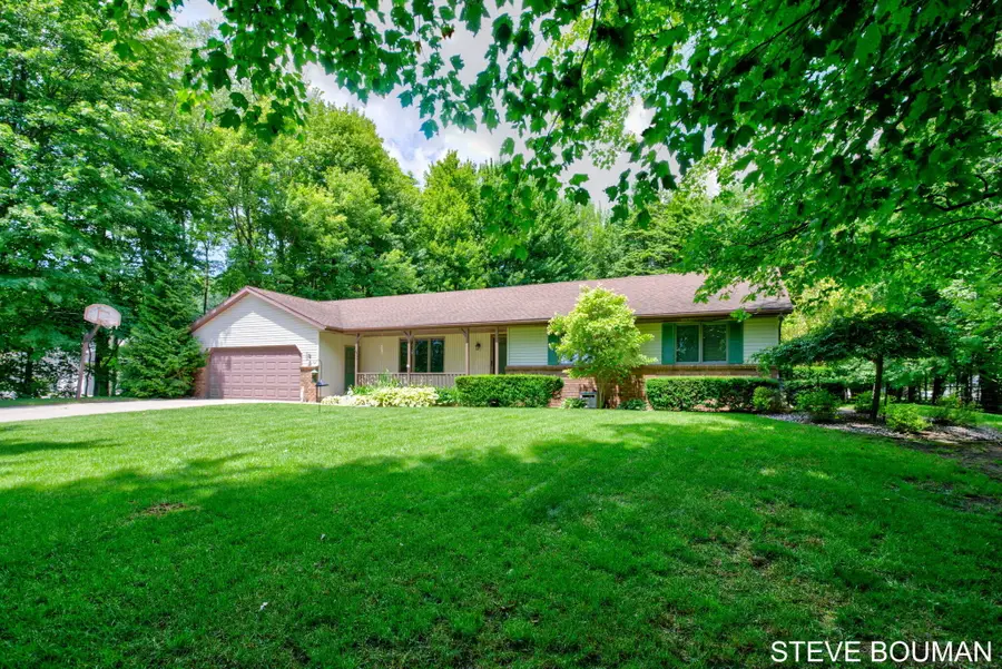 5915 141st Avenue, Holland, MI 49423 - #2