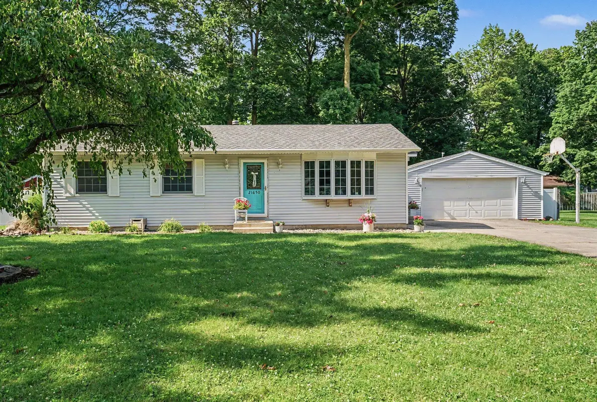 21650 Maple Glen Drive, Edwardsburg, MI 49112 - #1