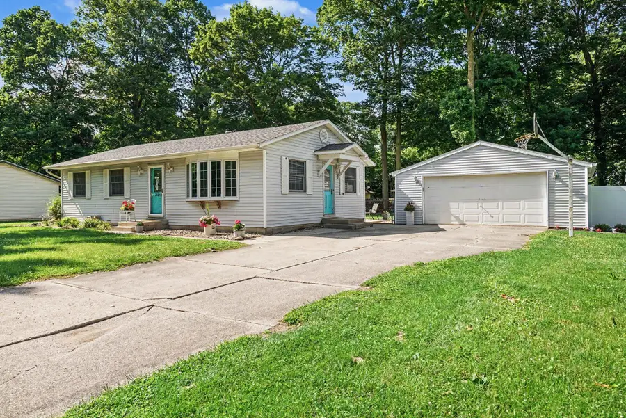 21650 Maple Glen Drive, Edwardsburg, MI 49112 - #2