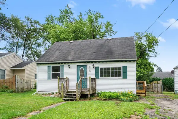 2228 Byrd Drive, Portage, MI 49002