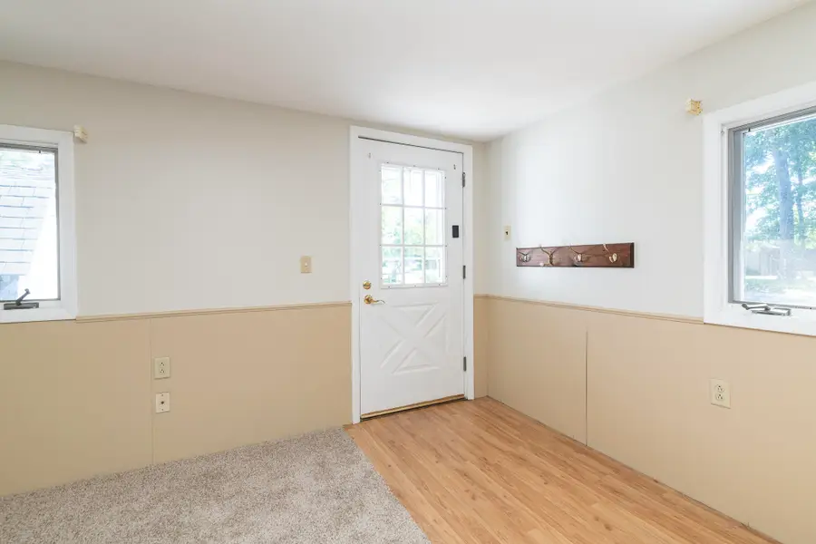 10334 Woodlawn Drive, Portage, MI 49002 - #3