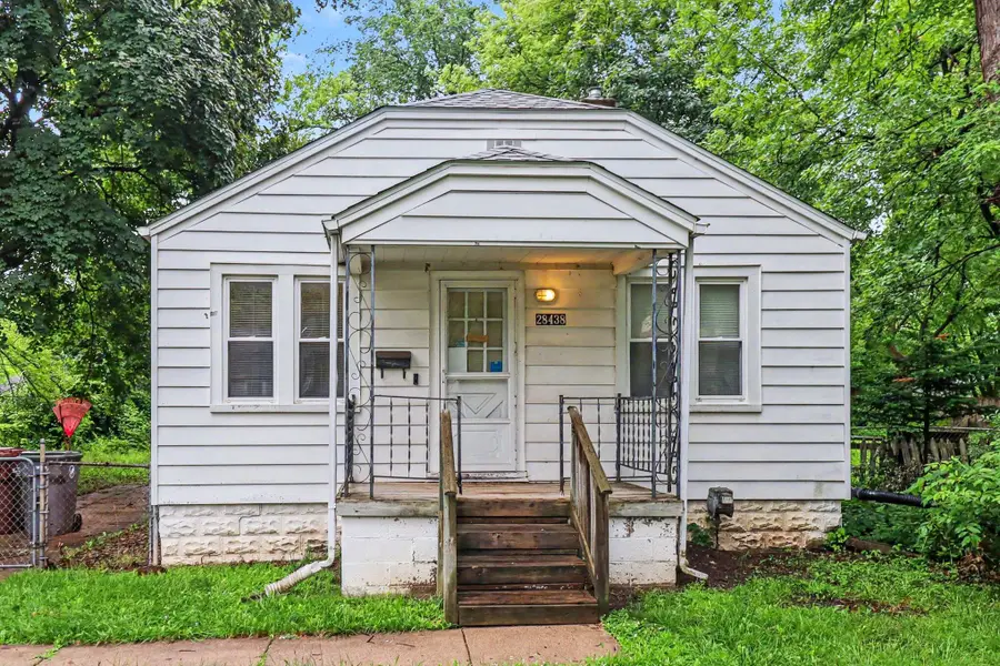 28438 Glenwood Street, Inkster, MI 48141 - #2