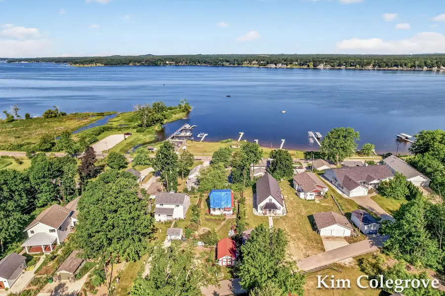 1624 Collier Drive W, Whitehall, MI 49461 - #2