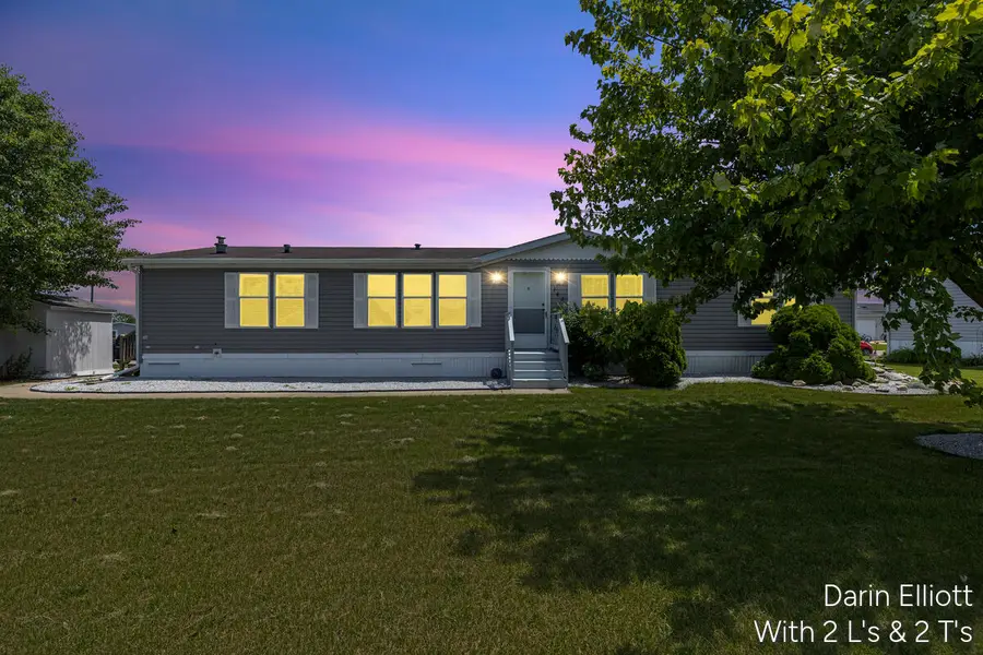 7204 E Grand River Ave #Lot 142, Portland, MI 48875 - #3