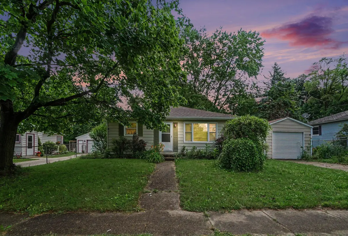 1332 Colgrove Avenue, Kalamazoo, MI 49048 - #1