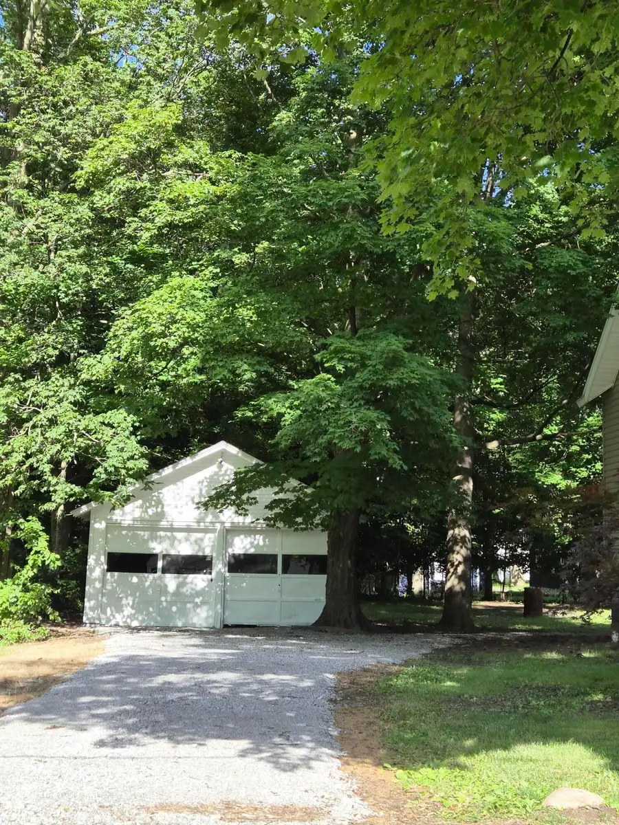 317 N Grant Avenue, Three Rivers, MI 49093 - #2