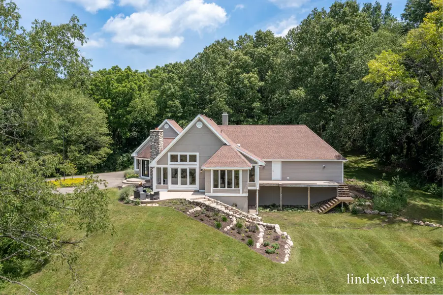 7718 Burrstone Drive Se, Caledonia, MI 49316 - #3