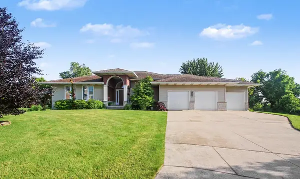 1425 Crystalline Drive Se, Caledonia, MI 49316