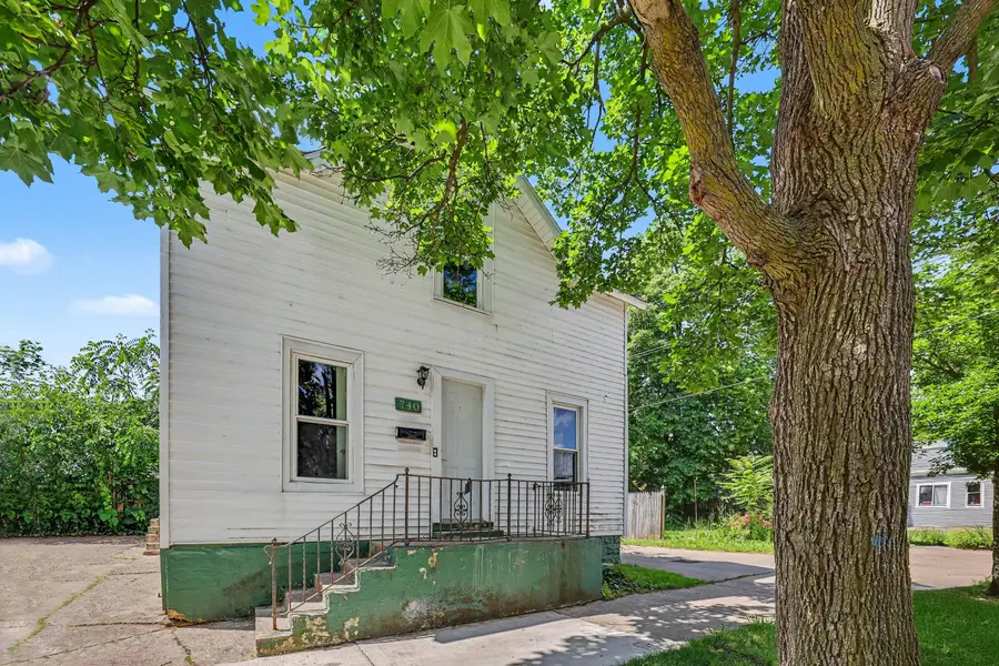 740 12th Street Nw, Grand Rapids, MI 49504 - #3