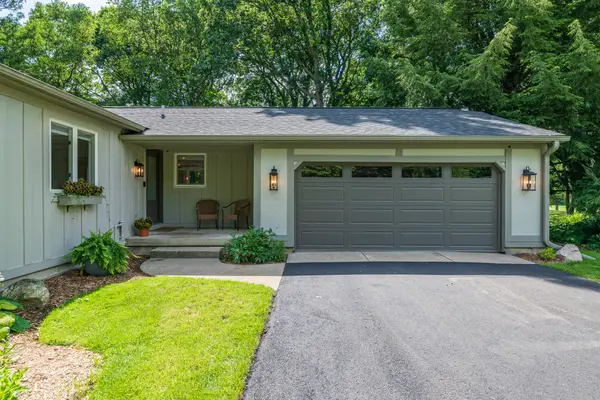 230 Golfview Drive, Plainwell, MI 49080