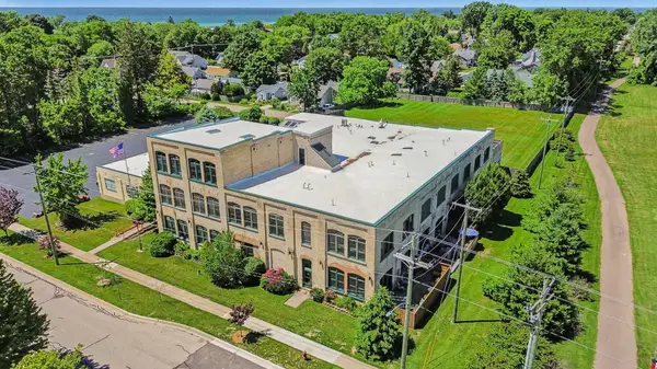 125 Elkenburg Street #4, South Haven, MI 49090