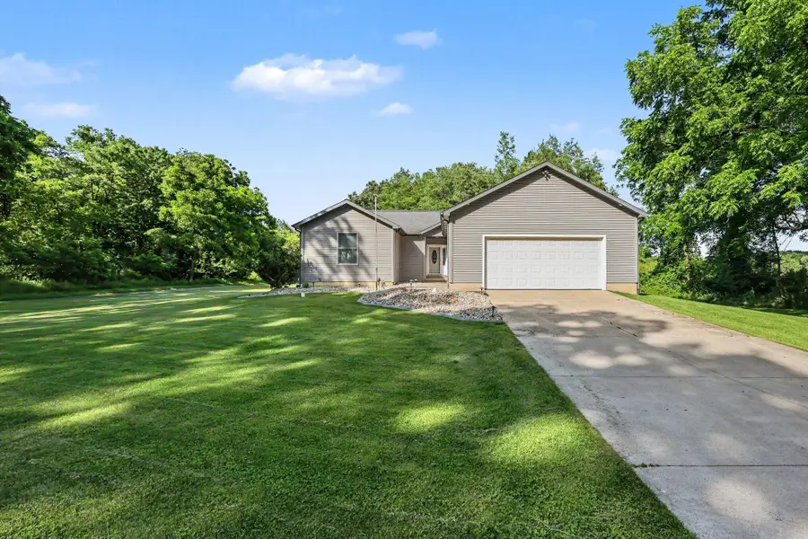 8115 S Jackson Road, Jackson, MI 49201 - #2