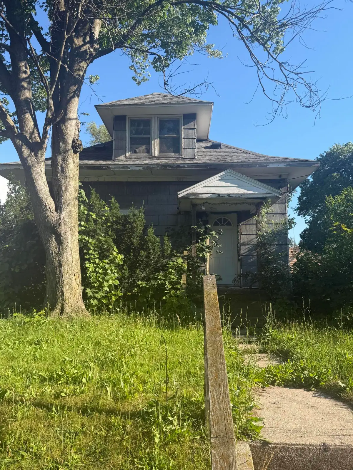 300 Dickinson Street Sw, Grand Rapids, MI 49507 - #1