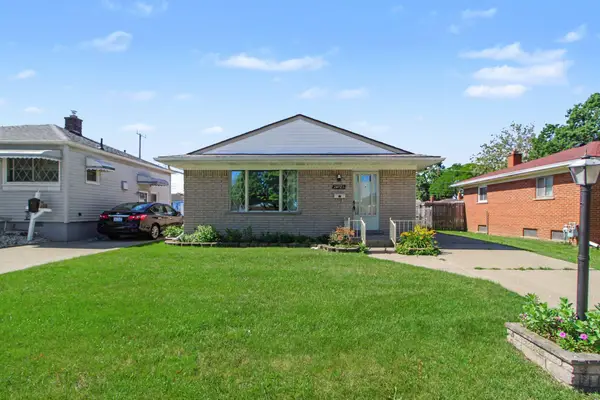24725 Hass Street, Dearborn Heights, MI 48127
