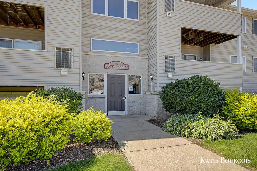 8588 Jasonville Court Se, Caledonia, MI 49316 - #2