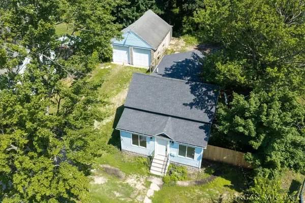 700 Oak Avenue, Muskegon, MI 49442