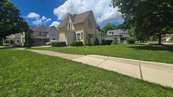 301 N Sheldon Street, Charlotte, MI 48813