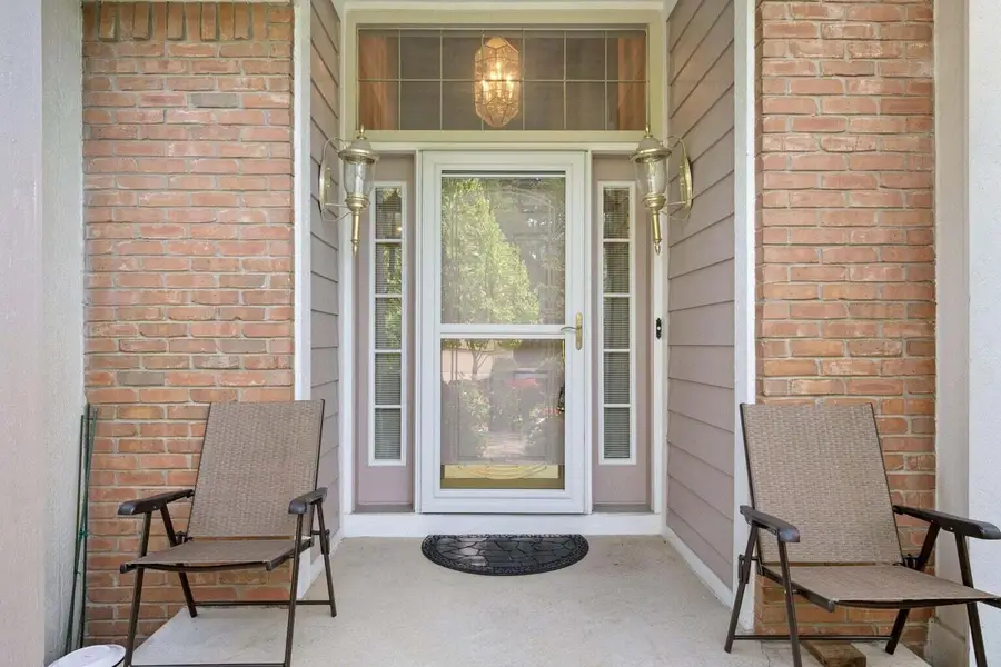 6568 Crabapple Drive, Troy, MI 48098 - #3