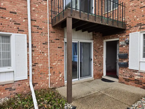 1512 Normandy Court #105, Royal Oak, MI 48073
