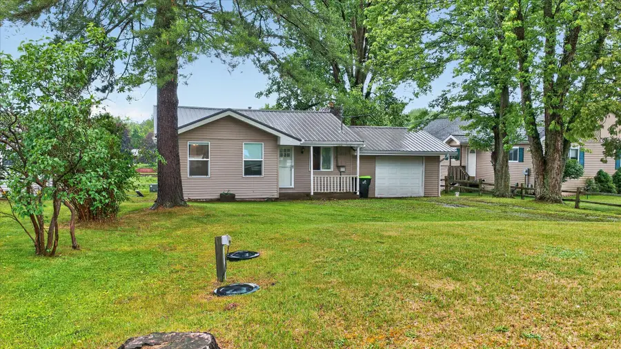 1043 Mckimmy Drive, Beaverton, MI 48612 - #3