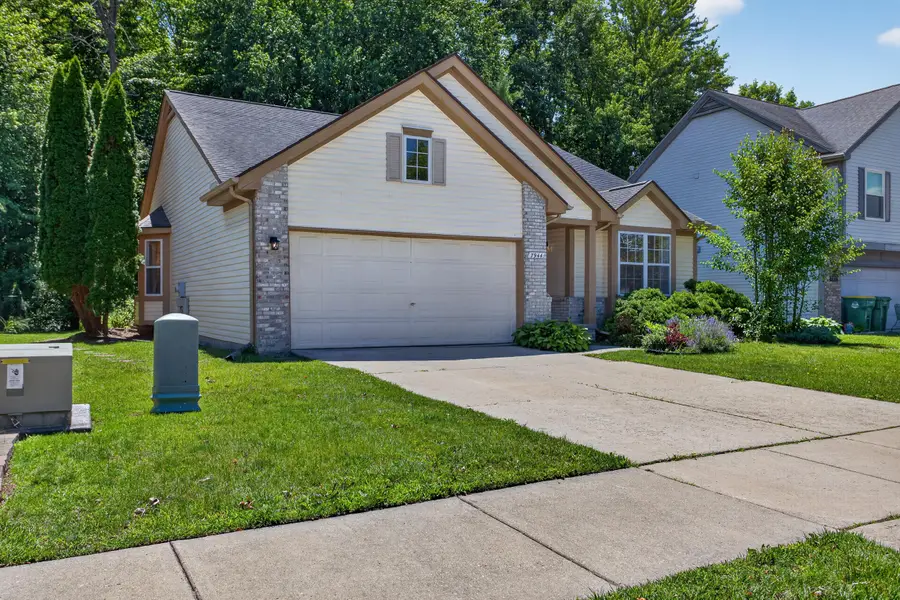 7944 Thornhill Drive, Ypsilanti, MI 48197 - #2