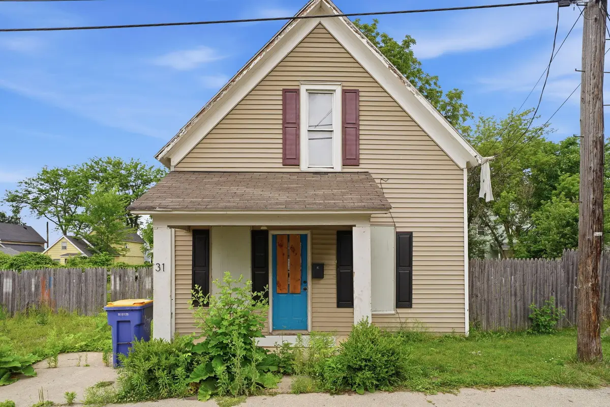 31 Mathews Court Ne, Grand Rapids, MI 49505 - #1