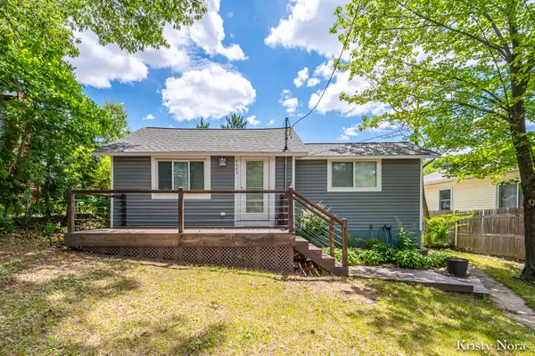8683 Old Belding Road Ne, Rockford, MI 49341