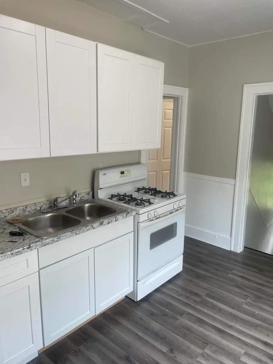 6469 Westpoint Street, Taylor, MI 48180 - #2