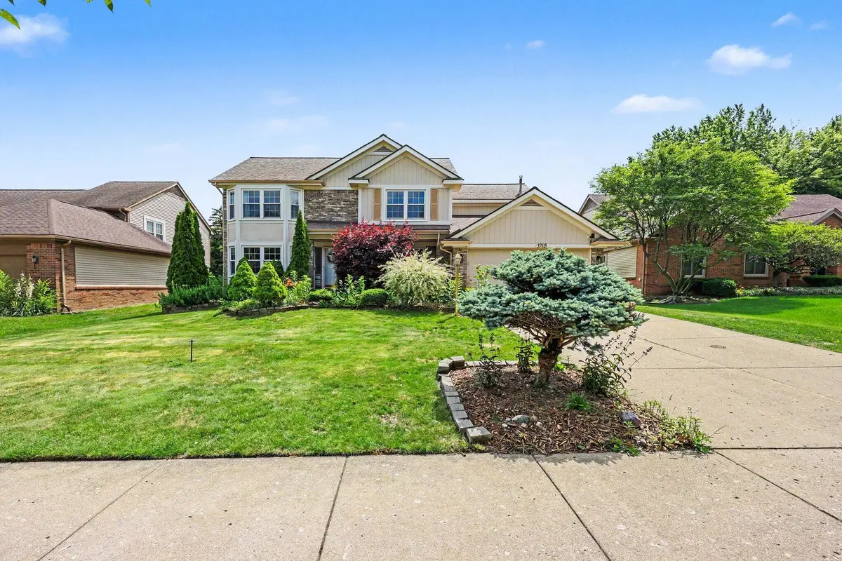 3705 Fieldcrest Lane, Ypsilanti, MI 48197 - #1