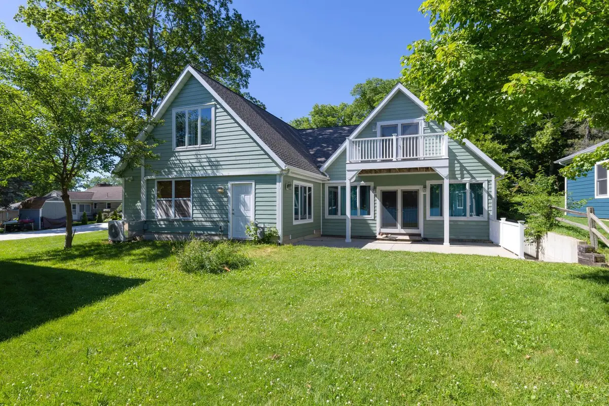 21129 Shore Acres Road, Cassopolis, MI 49031 - #1